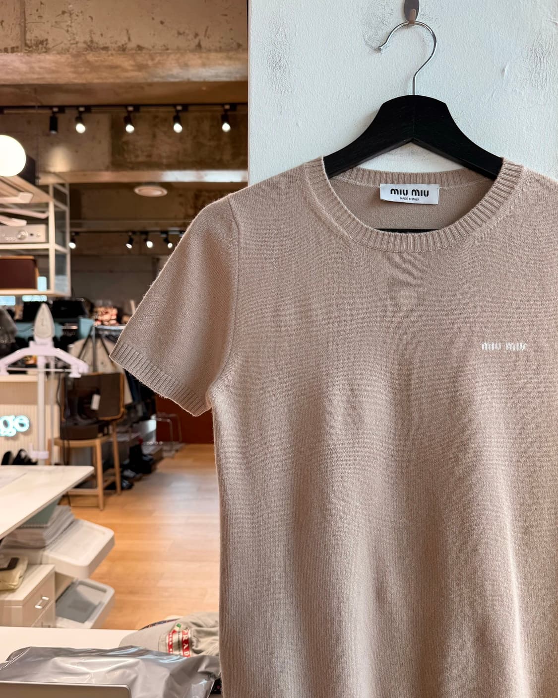 미우미우 베이지 로고 인타르시아 캐시미어 하프니트  상품이미지4
