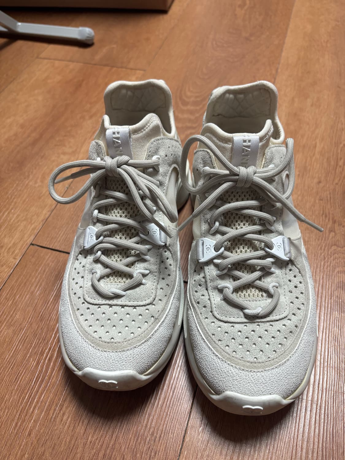 정품)샤넬CC로고 스피드 트레이너 매쉬 스니커즈 35 상품이미지5