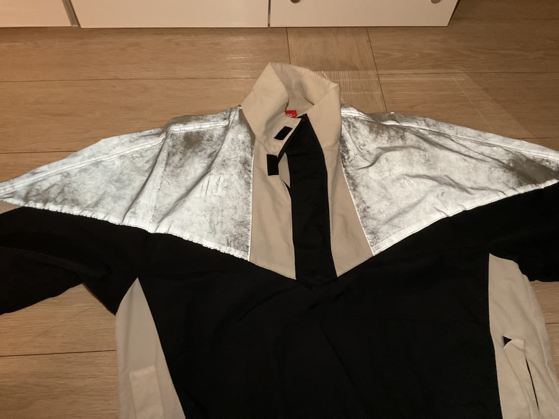 나이키 형광 바람막이 상품이미지1