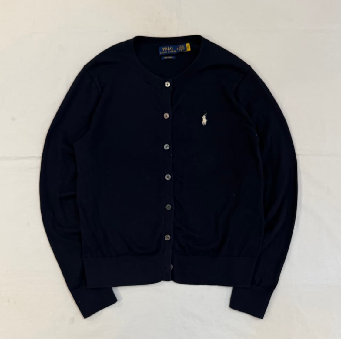 폴로 랄프로렌 큐알탭 라운드넥 니트 네이비 상품이미지1