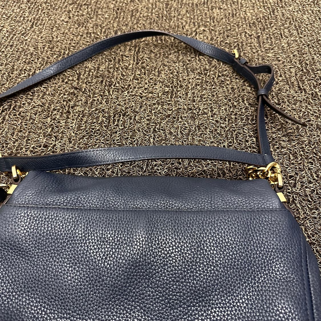 마이클코어스 여성 미니 크로스백 가방 블루 상품이미지5