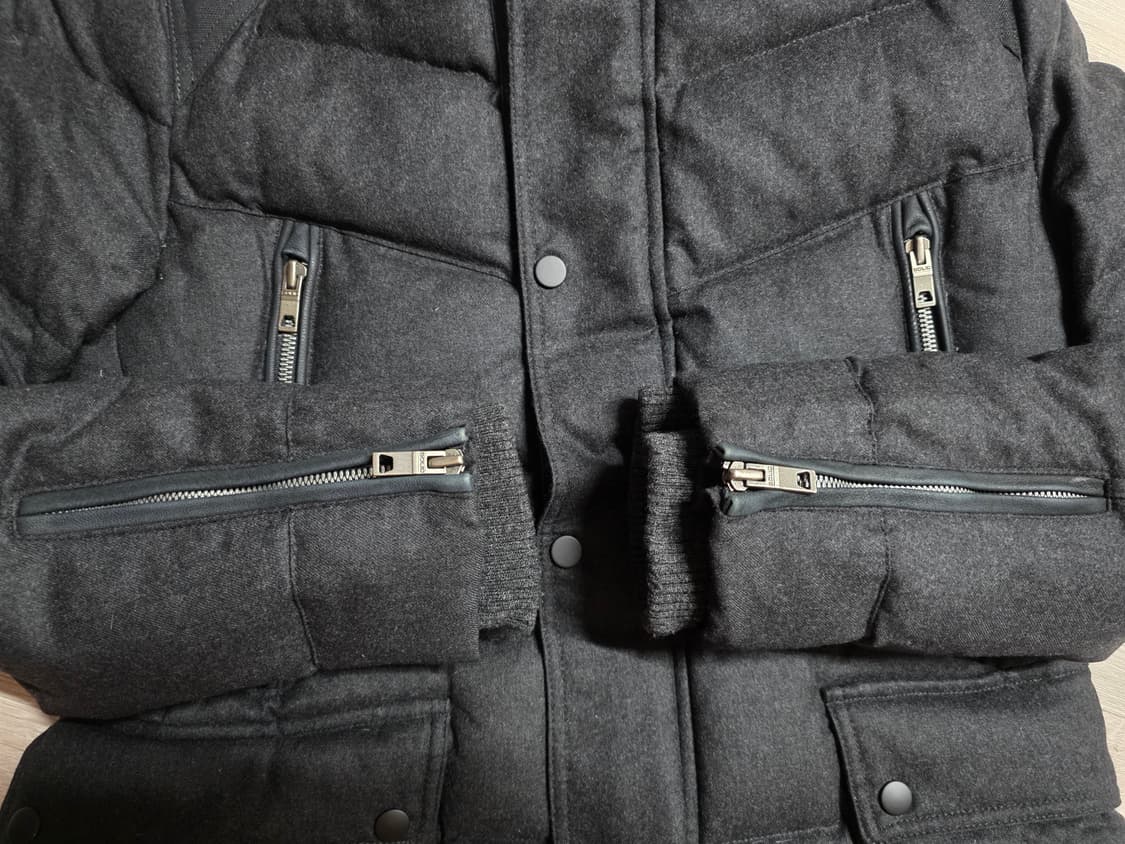 솔리드옴므 우영미 모직패딩 덕다운파카.
싸이즈 95~100. 남자 상품이미지6