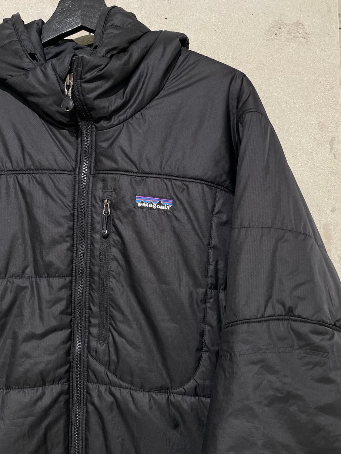 파타고니아 00s 블랙 프리마로프트 다스 파카 상품이미지3