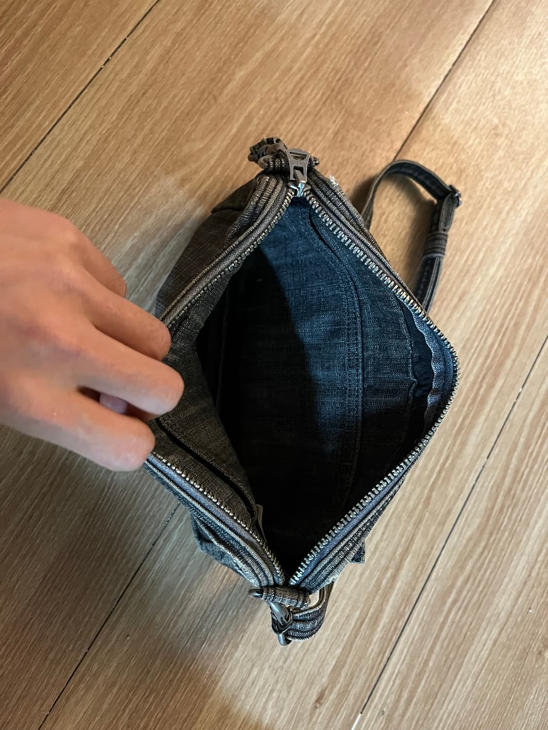 요시다포터 크로스백 상품이미지3