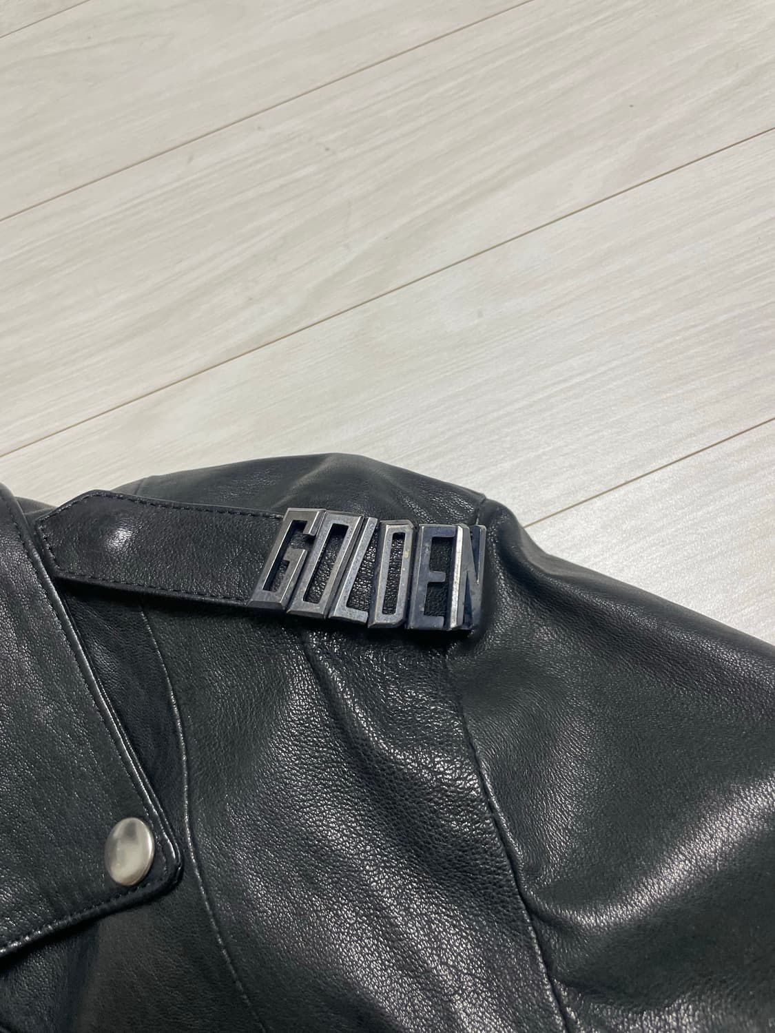 골든구스 가죽자켓 상품이미지3