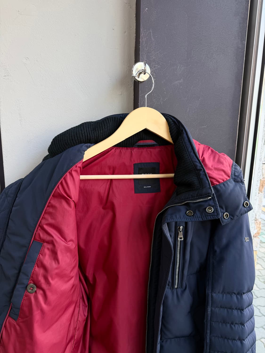 100/ 휴고보스 블랙라벨 리얼다운 후디드 패딩 상품이미지6