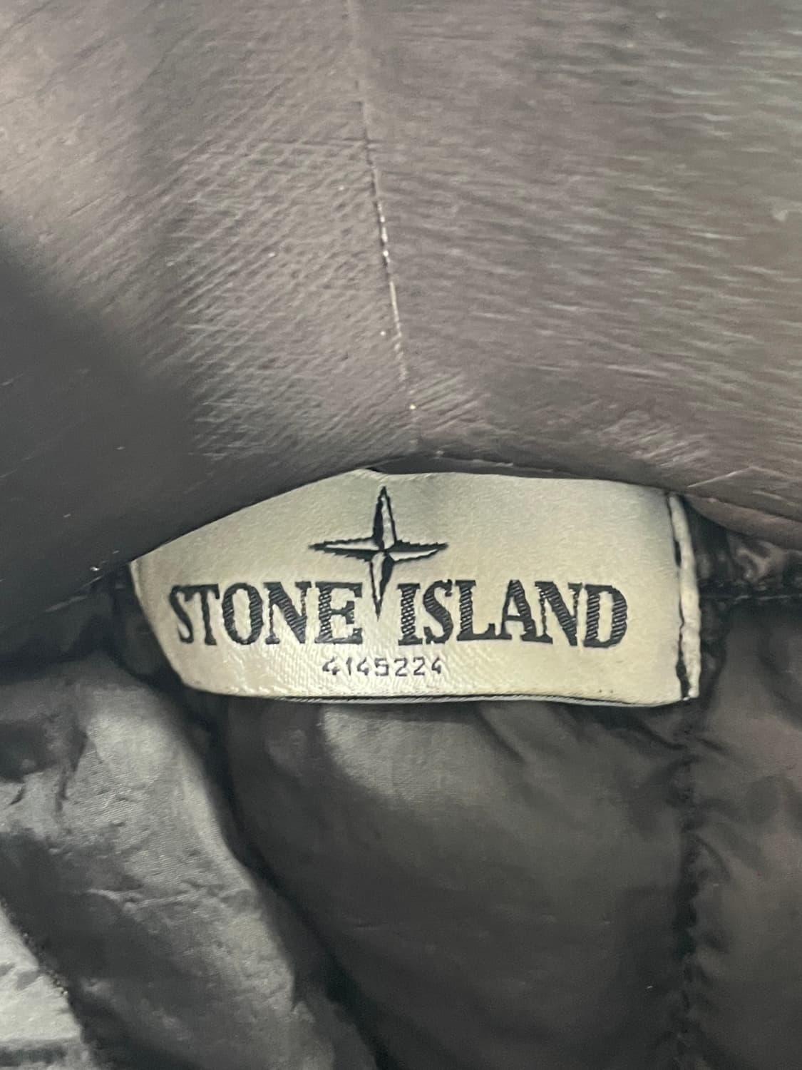 21FW 스톤아일랜드 와펜 레이어드 내피 가디건 (on.147) 상품이미지6