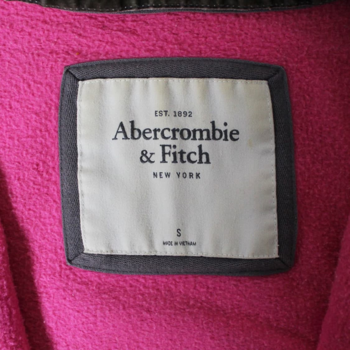 Abercrombie 아베크롬비 핑크 기모 후드집업  상품이미지3