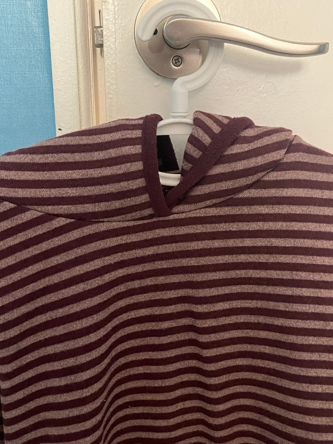 Pesto 페스토 와인색 윈터 스트라이프 후디드 탑 상품이미지3