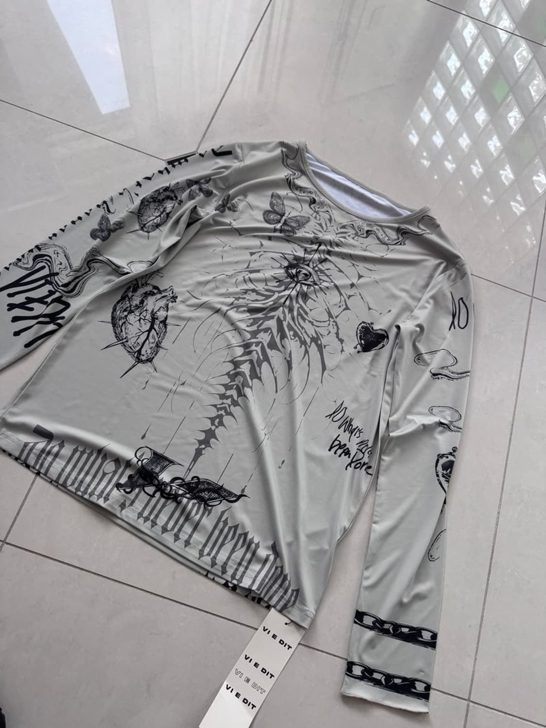 SECOND SKIN LONG SLEEVES 두 번째 피부 롱슬리브 상품이미지2