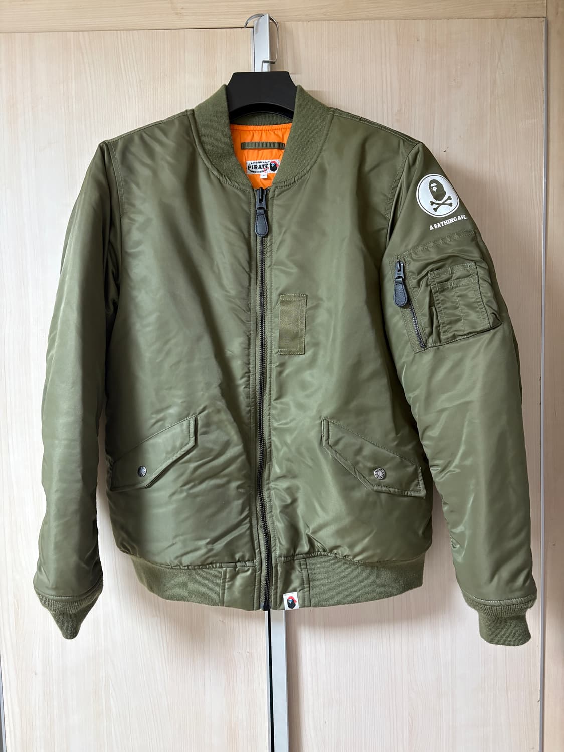 BAPE APE 크로스본 MA-1 L 상품이미지2
