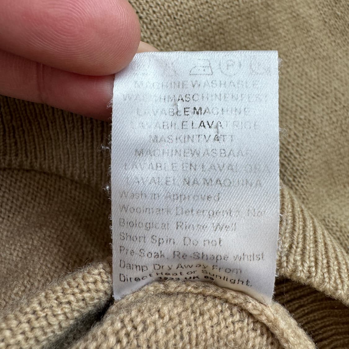 버버리 램스울 니트 가디건 상품이미지8