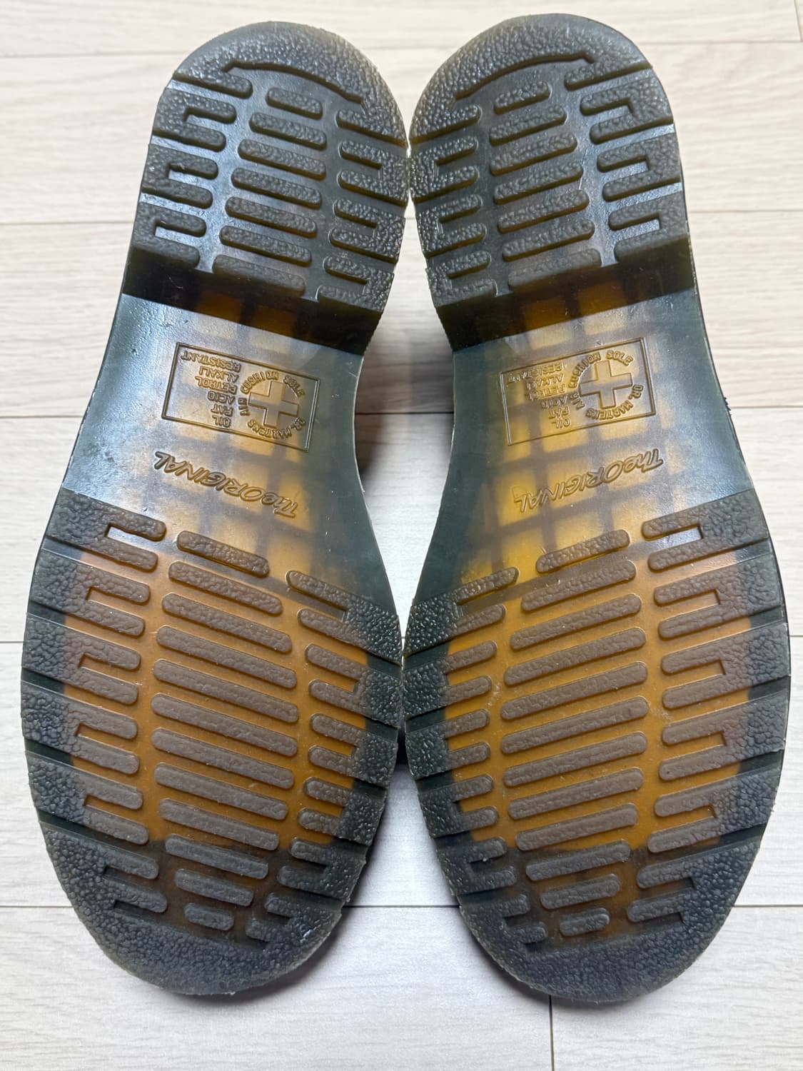 닥터마틴 아드리안 폴리쉬드 스무스 체리레드 상품이미지5