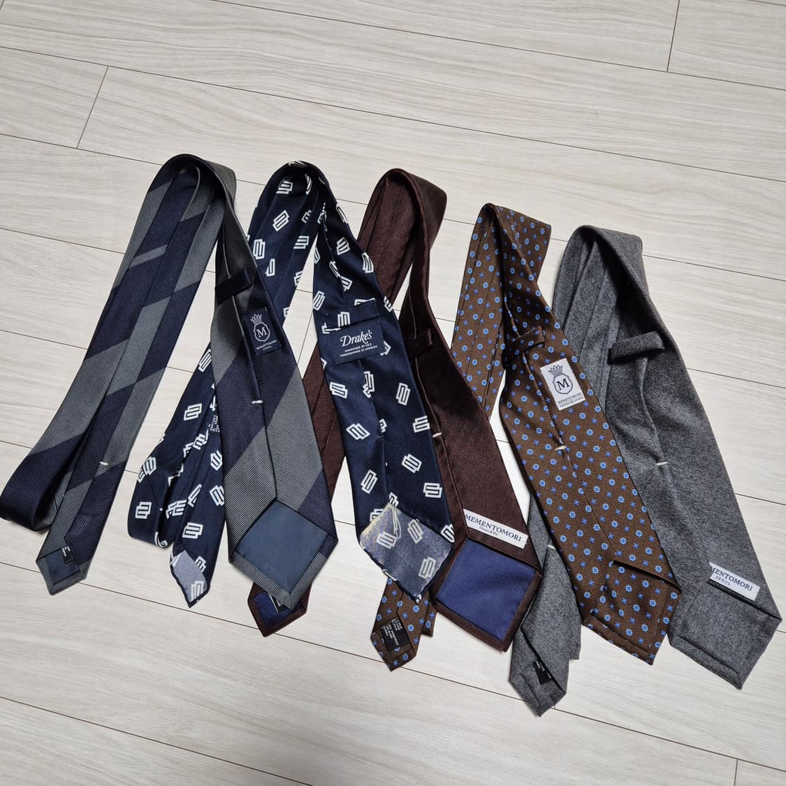 드레익스 메멘토모리 넥타이 5개 일괄판매 상품이미지2