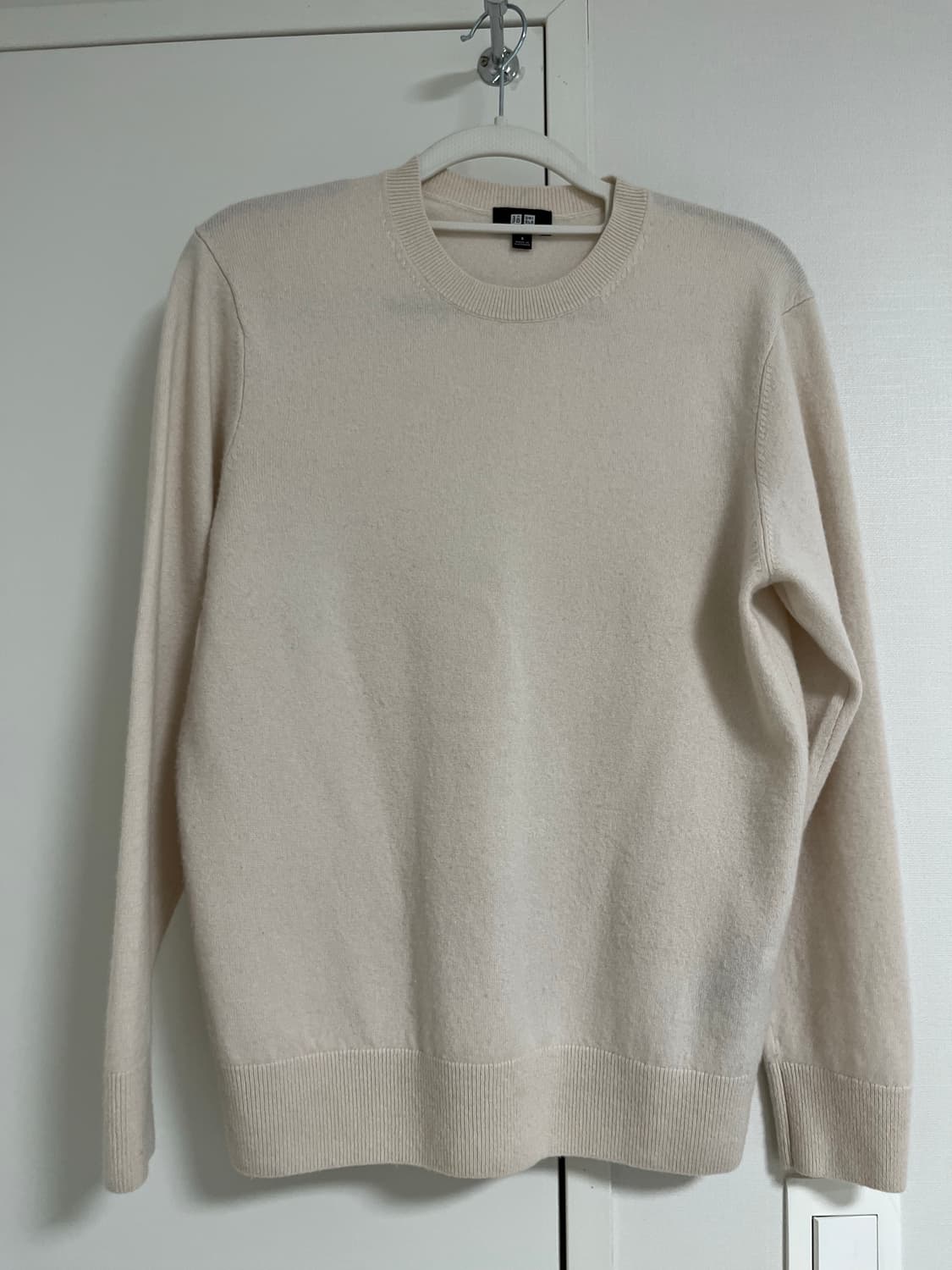 유니클로 캐시미어 니트 내츄럴 s 상품이미지1