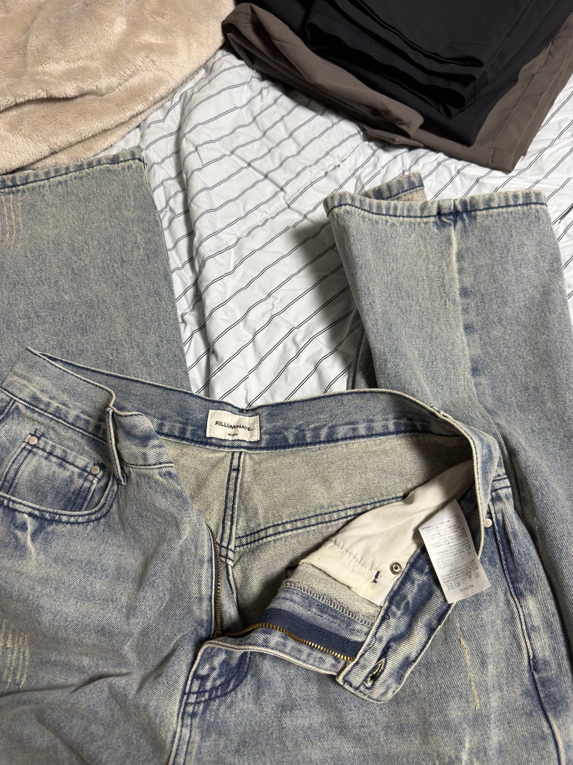 필루미네이트 데미지 워시드 데님 팬츠-미디엄 블루 상품이미지4