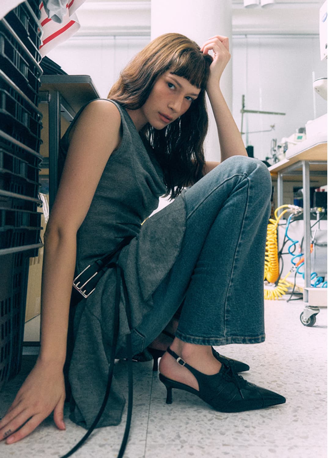 무드나잇 AIMEE  에이미 레이스업 키튼힐 펌프스 블랙225 상품이미지3