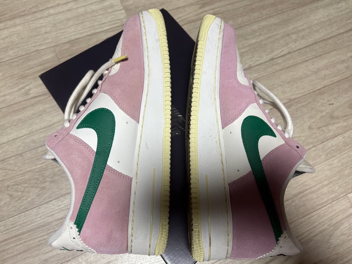 나이키 에어포스 핑크 285 상품이미지5