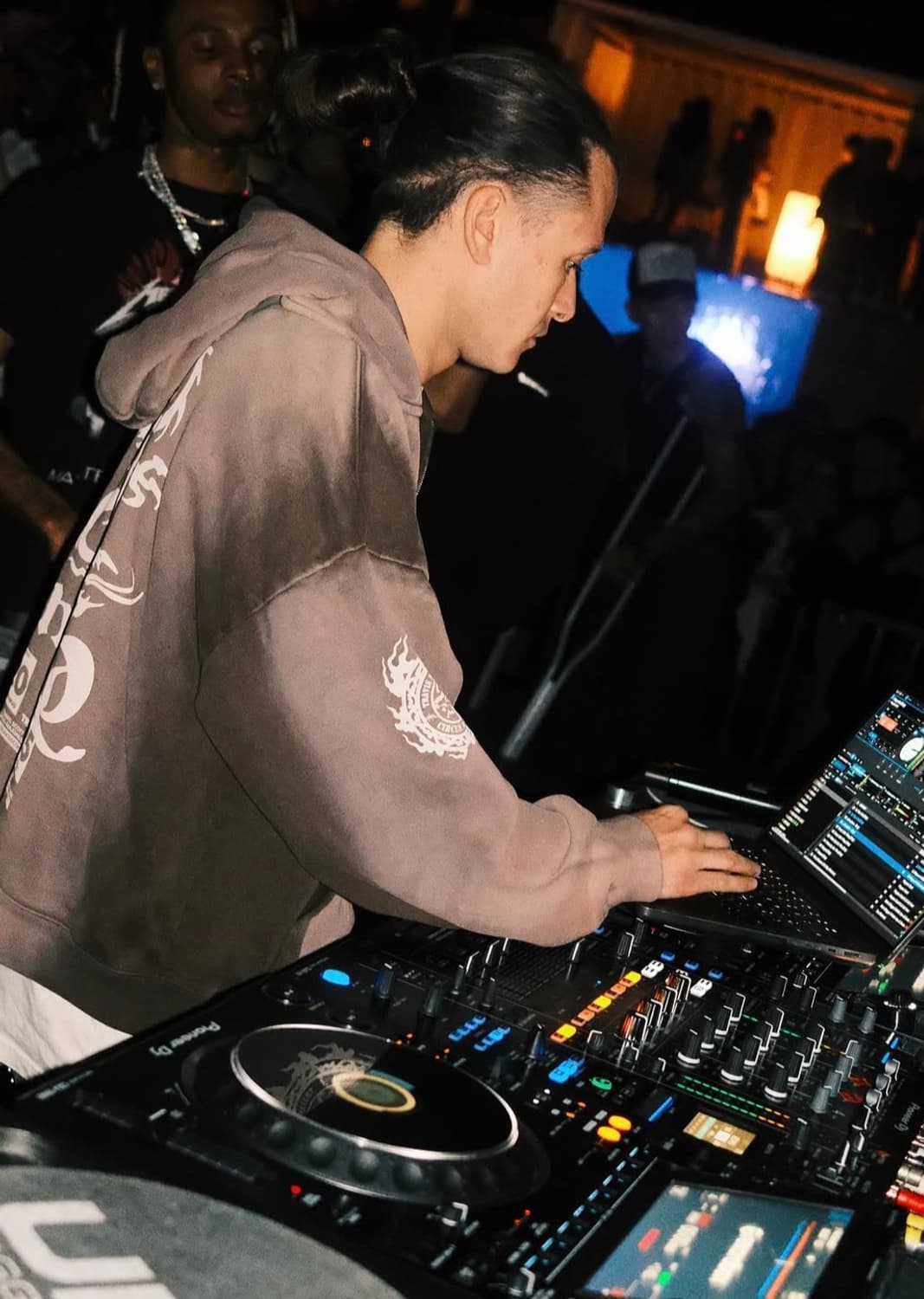 트래비스 스캇 머천 후드집업 m 상품이미지2