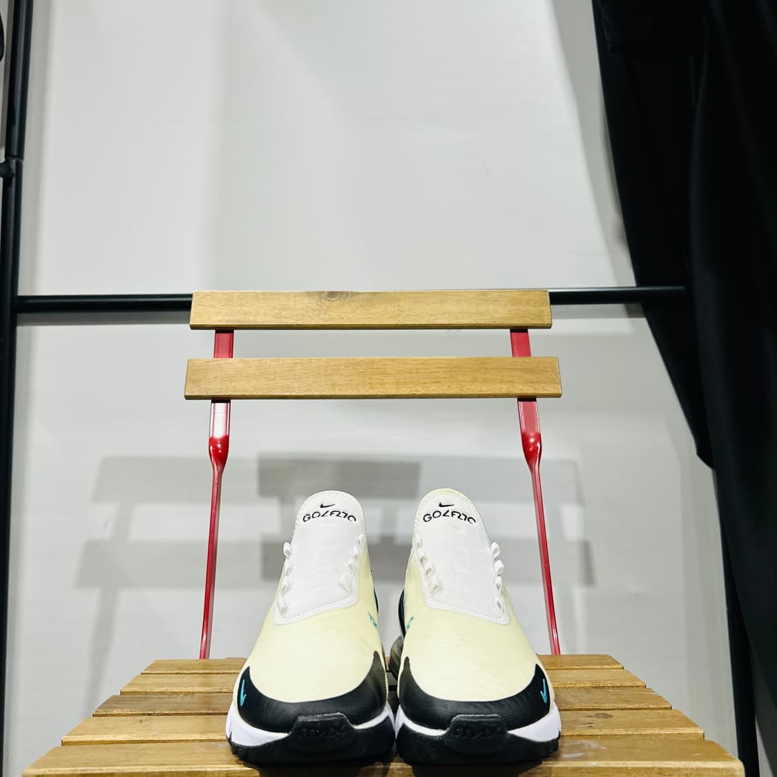 235) 나이키 골프화 여성 여자 골프화 에어맥스 270 상품이미지2