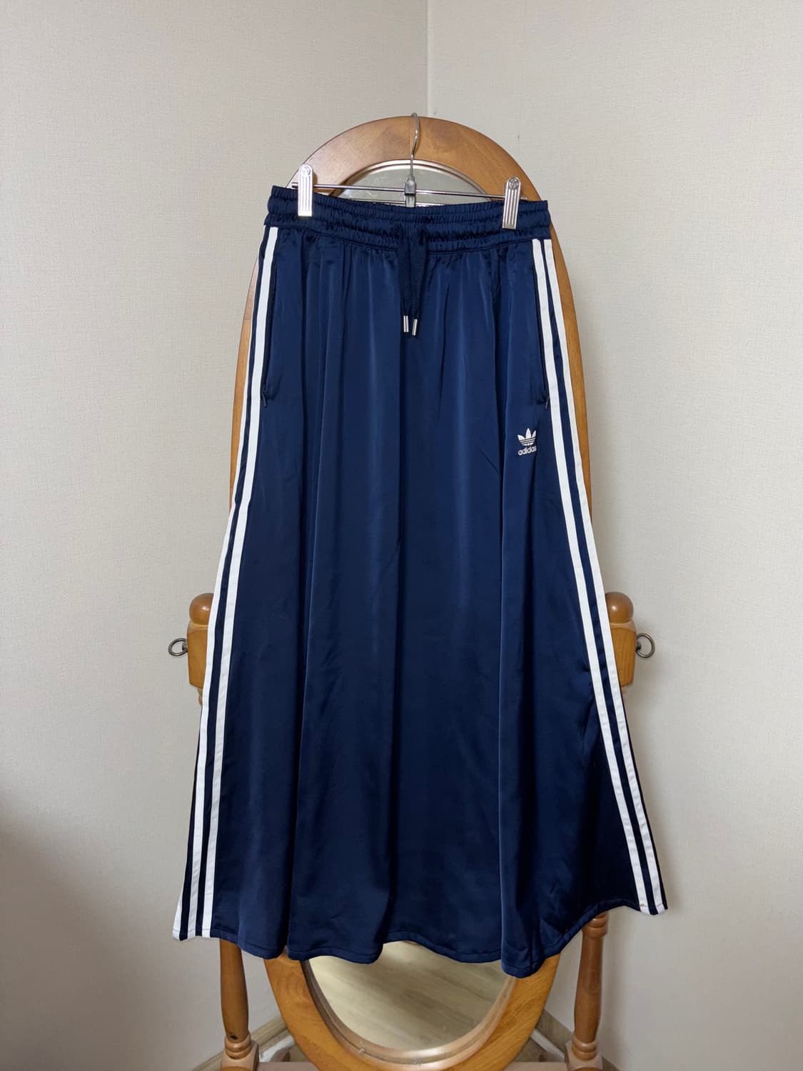 Adidas satin long skirt 아디다스 오리지널 롱스커트 상품이미지2