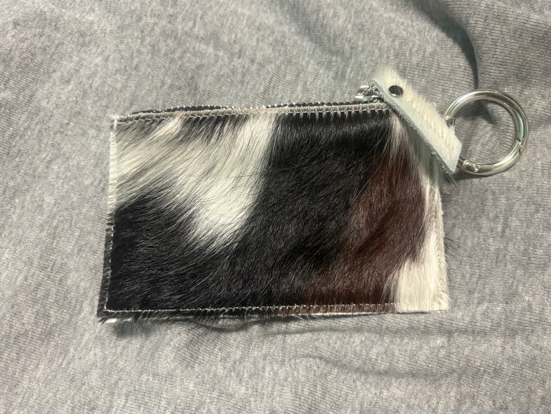 새상품) 송치 가죽 패드릭 지갑 카닌 상품이미지1