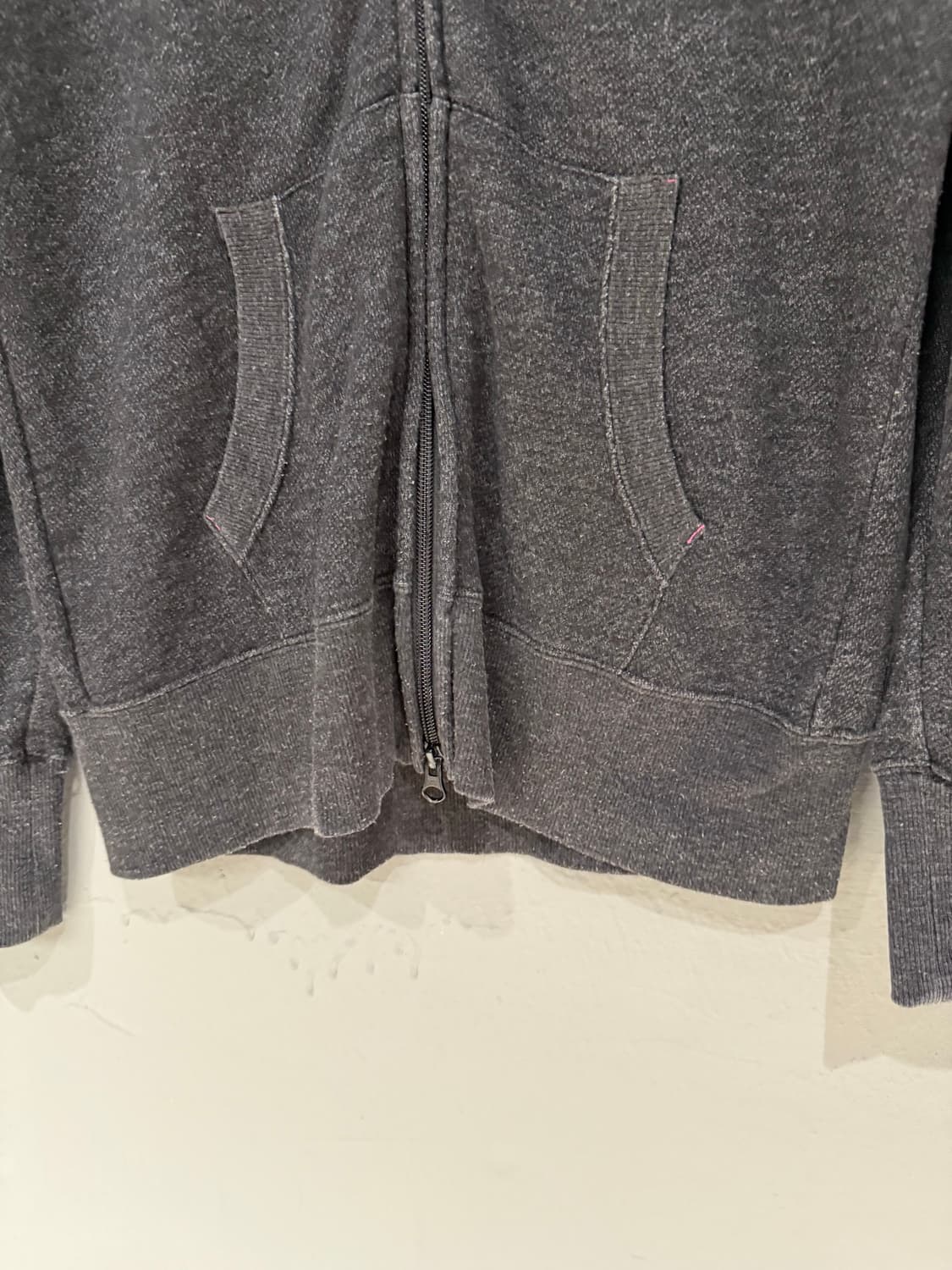 back number back lettering hood zip-up 상품이미지7
