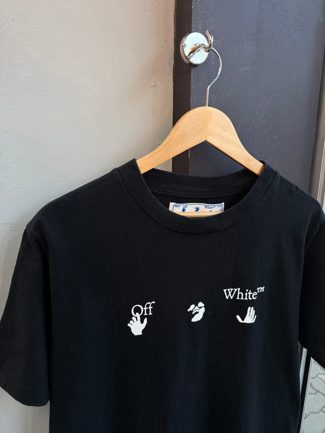 .L/ 오프화이트 신형 로고 프린팅 반팔 상품이미지4