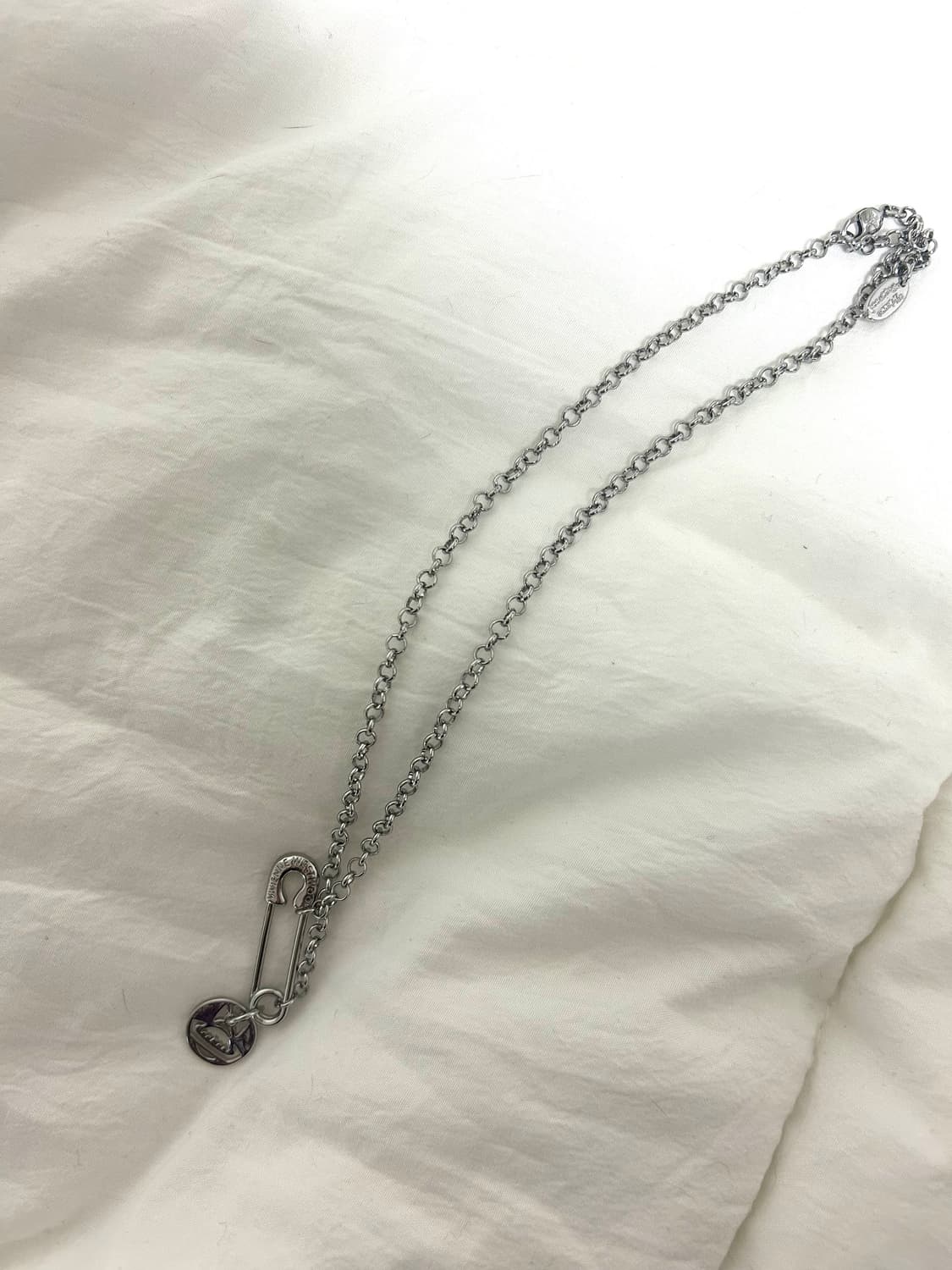 비비안웨스트우드 이모진 핀셋 목걸이 상품이미지4