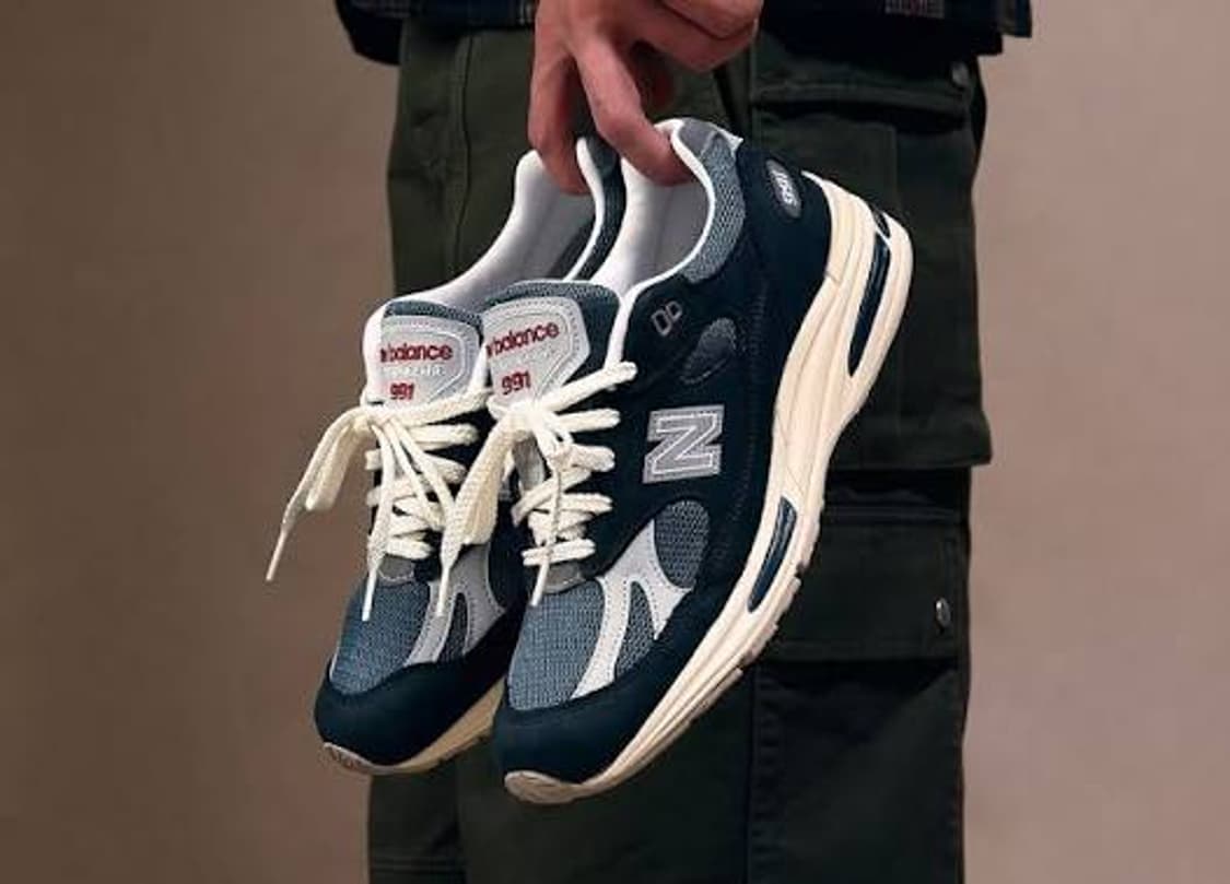 뉴발란스 991v2 토탈 이클립스 255 새제품 상품이미지2