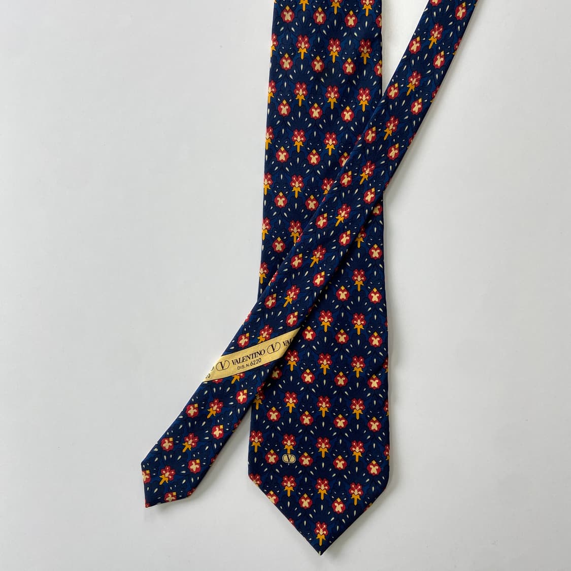 VALENTINO 발렌티노 명품 정품 심플로고 넥타이 상품이미지1
