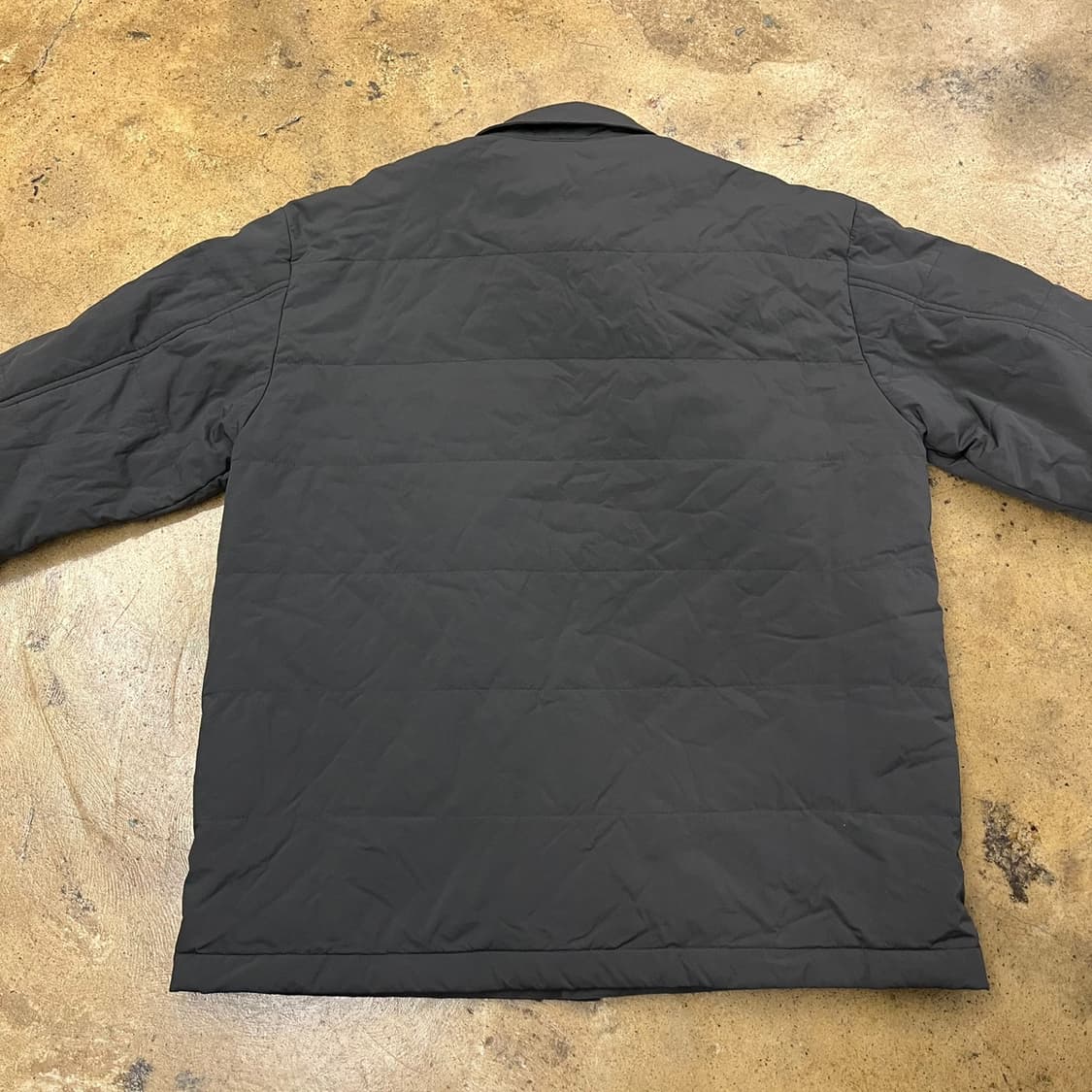 [정품/100] 스노우피크 블랙 퀼팅 셔츠 자켓 b16 상품이미지4