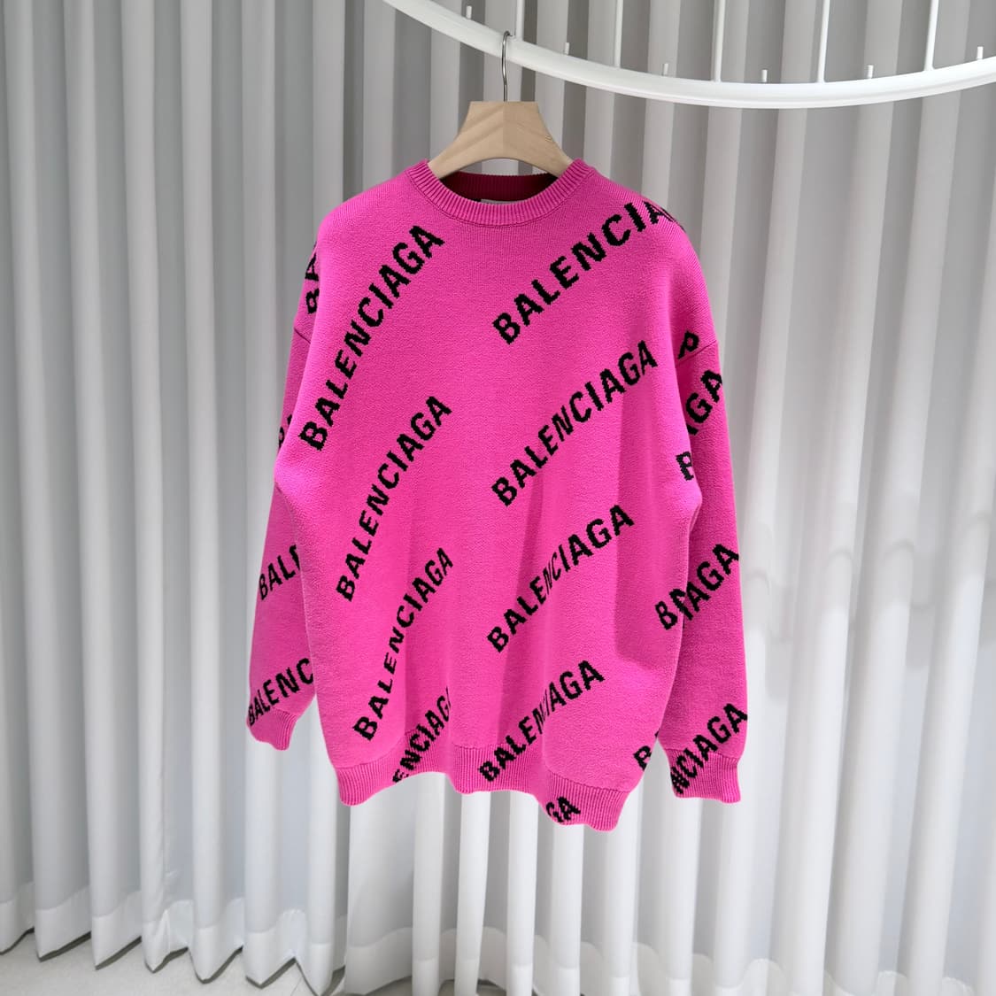 (A+/S) / 발렌시아가 울오버 로고 크루넥 니트 핑크 상품이미지2