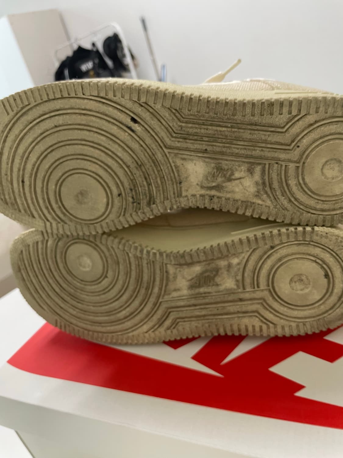 나이키 스투시 에어포스1 로우 파슬 280 상품이미지7