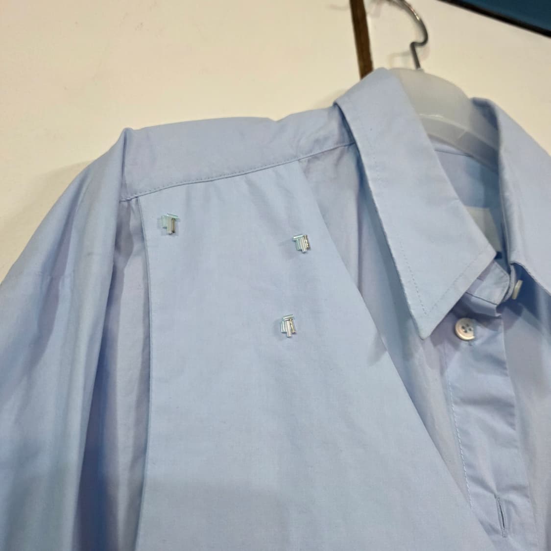 정품) MM6 마르지엘라 여성 스카이블루 베스트 레이어드 포플린 셔츠 상품이미지4