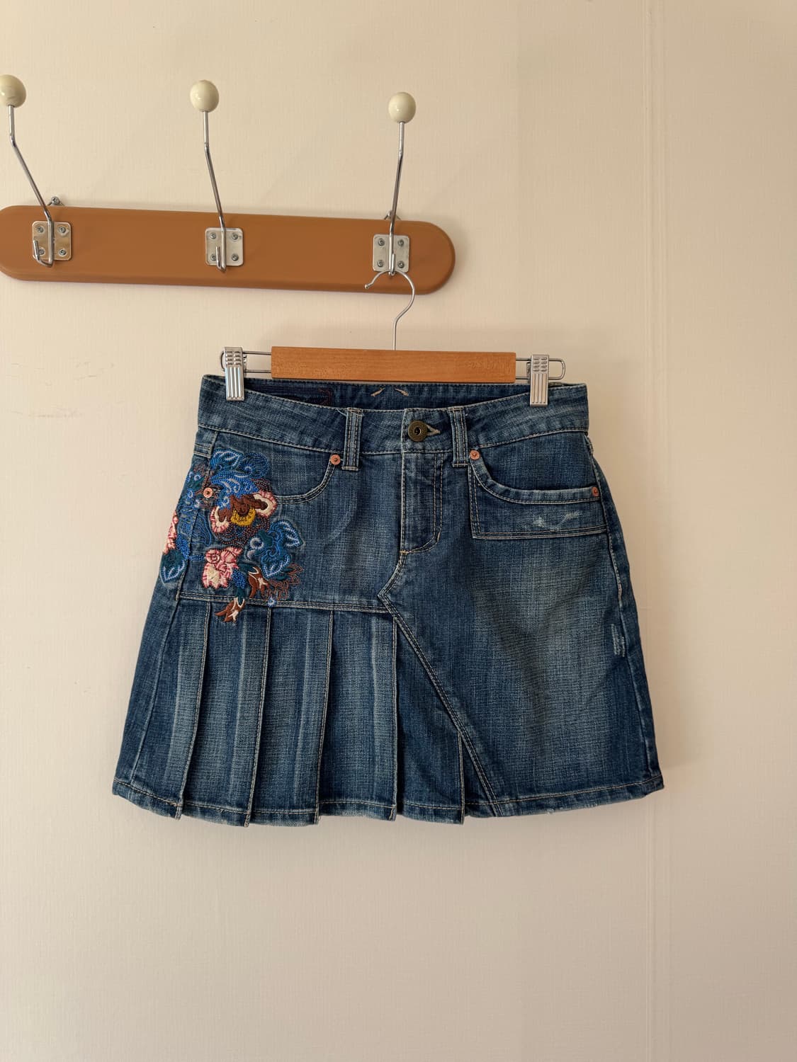 오리엔탈 데님 플리츠 미니 스커트 상품이미지1