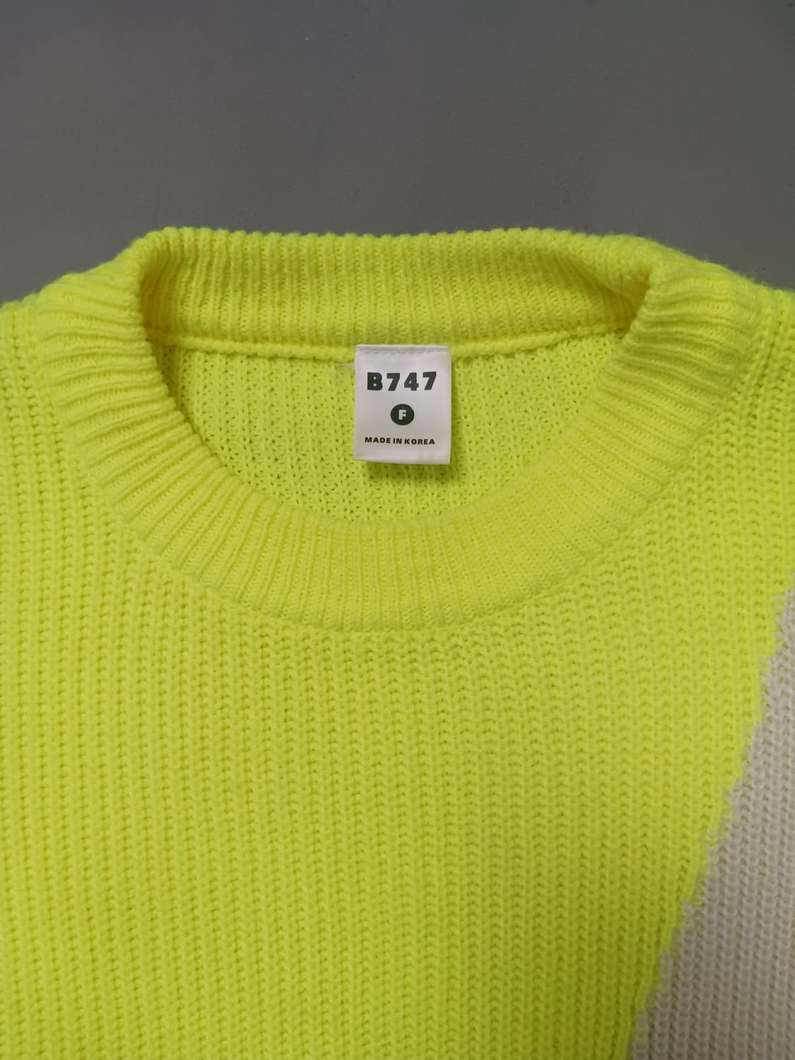 [프리] B747 오버핏 형광 니트 스웨터 상품이미지2