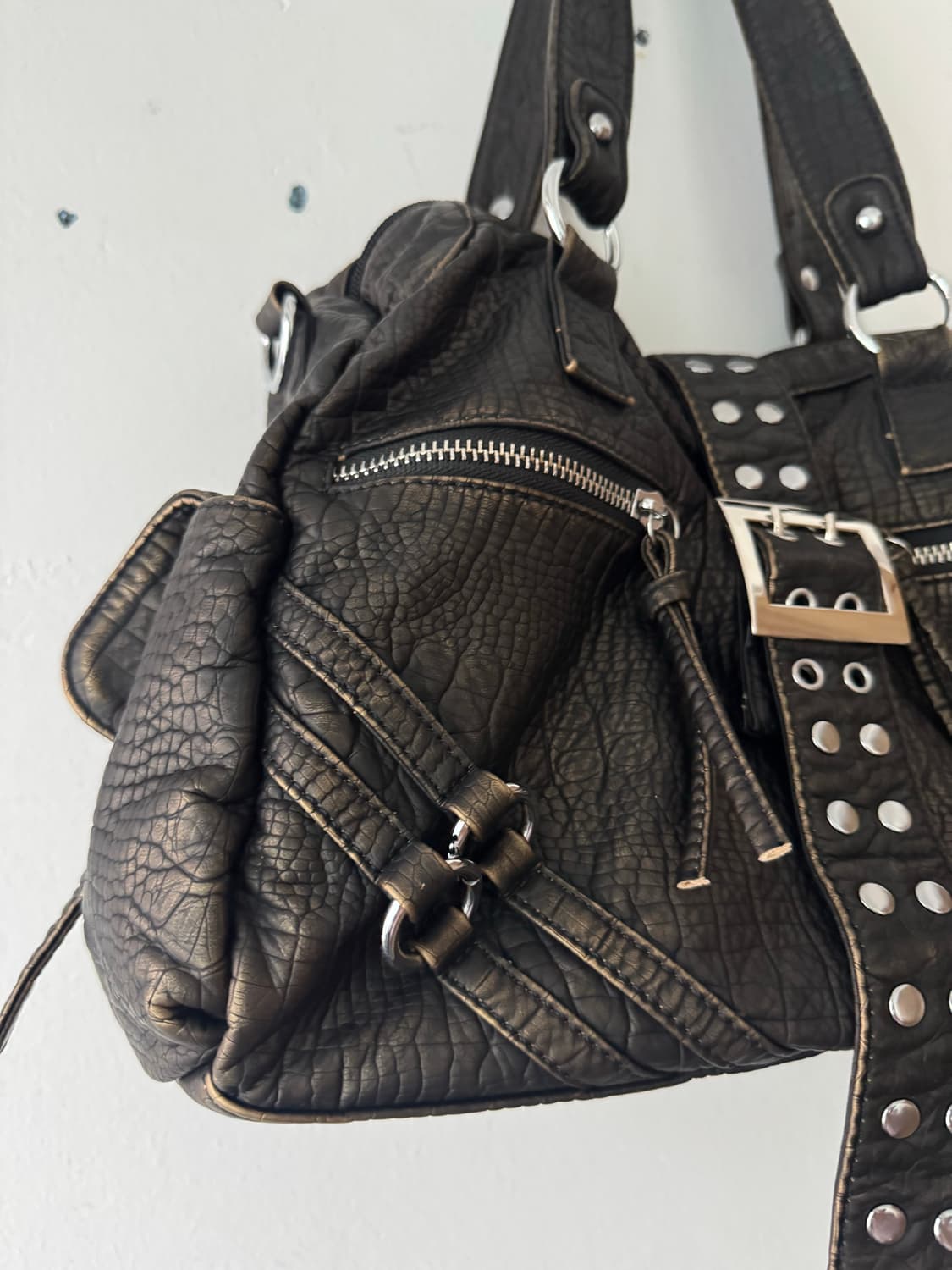 빈티지워싱 빅벨트 지퍼 숄더백 상품이미지4