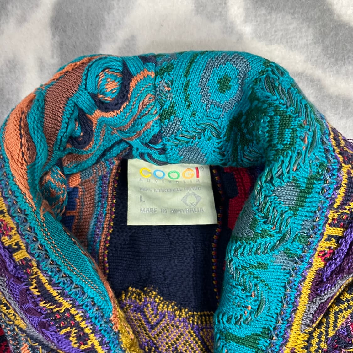 [Coogi] 쿠지 숄카라 크롭 케이블 가디건 상품이미지4