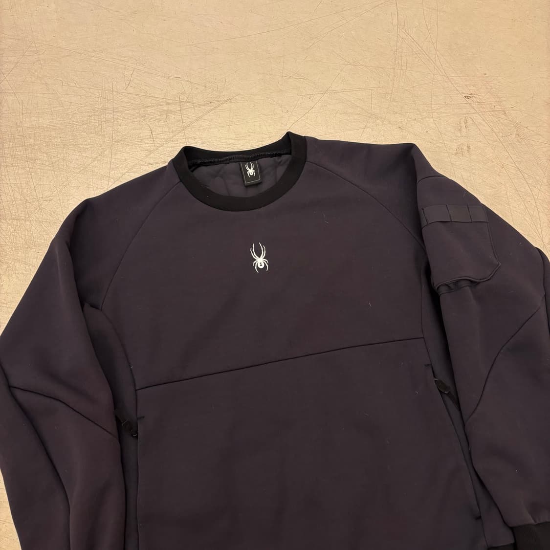 스파이더 센터로고 에어로로프트 맨투맨 상품이미지2