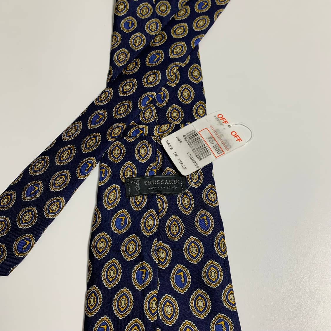 트루사르디 모노그램 명품넥타이 100실크 택 달린 미품 A+등급 상품이미지5