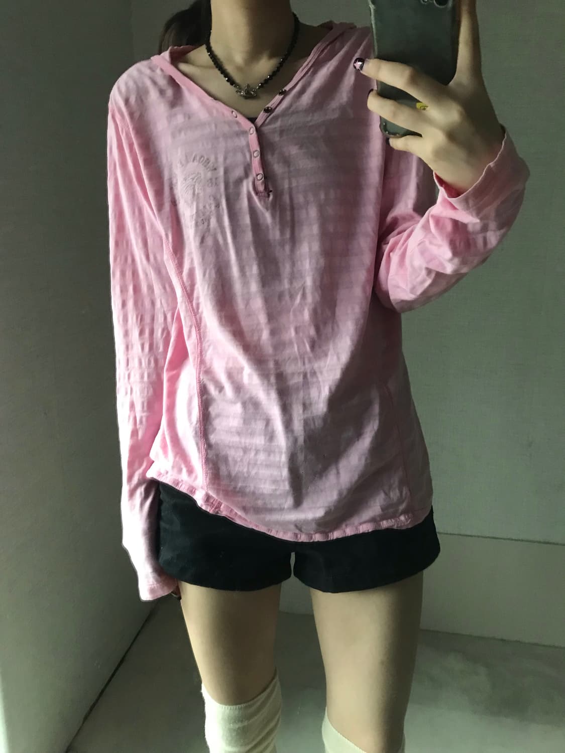 후아유 핑크 버튼 후드티 상품이미지2