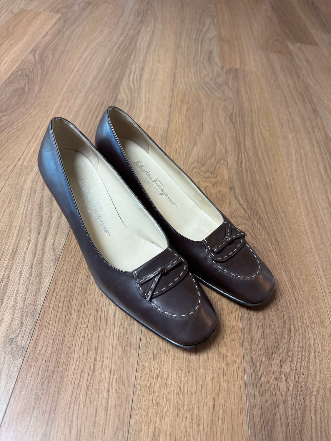 페라가모 여성 펌프스 브라운 7사이즈 상품이미지3