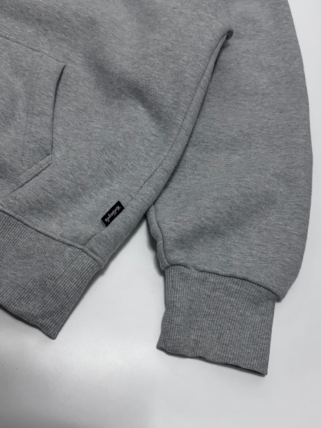 와릿이즌 마크곤잘레스 후드티 상품이미지4