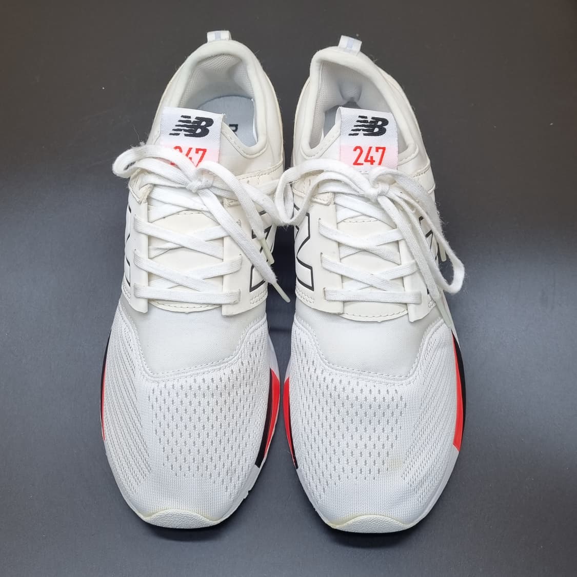뉴발란스 247 화이트 여성운동화240  상품이미지2
