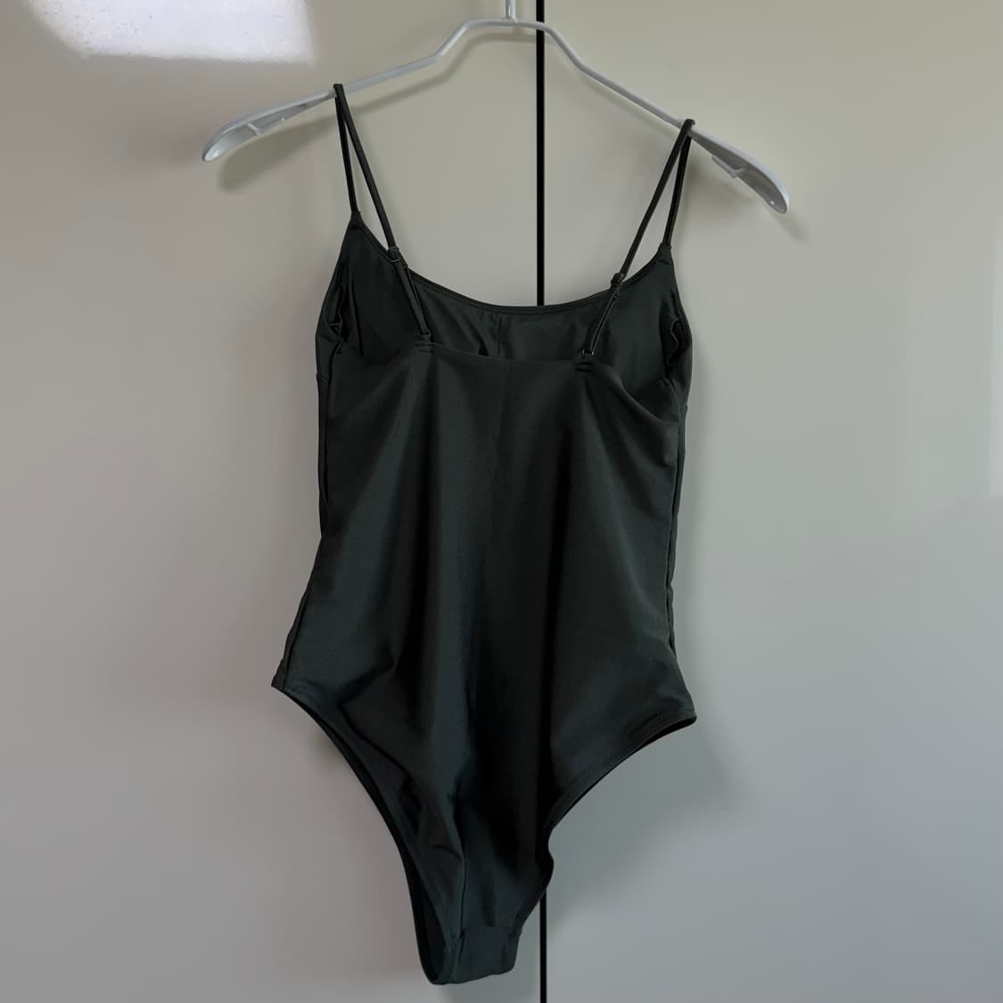 H&M 패드컵 수영복 다크카키그린 38 상품이미지4