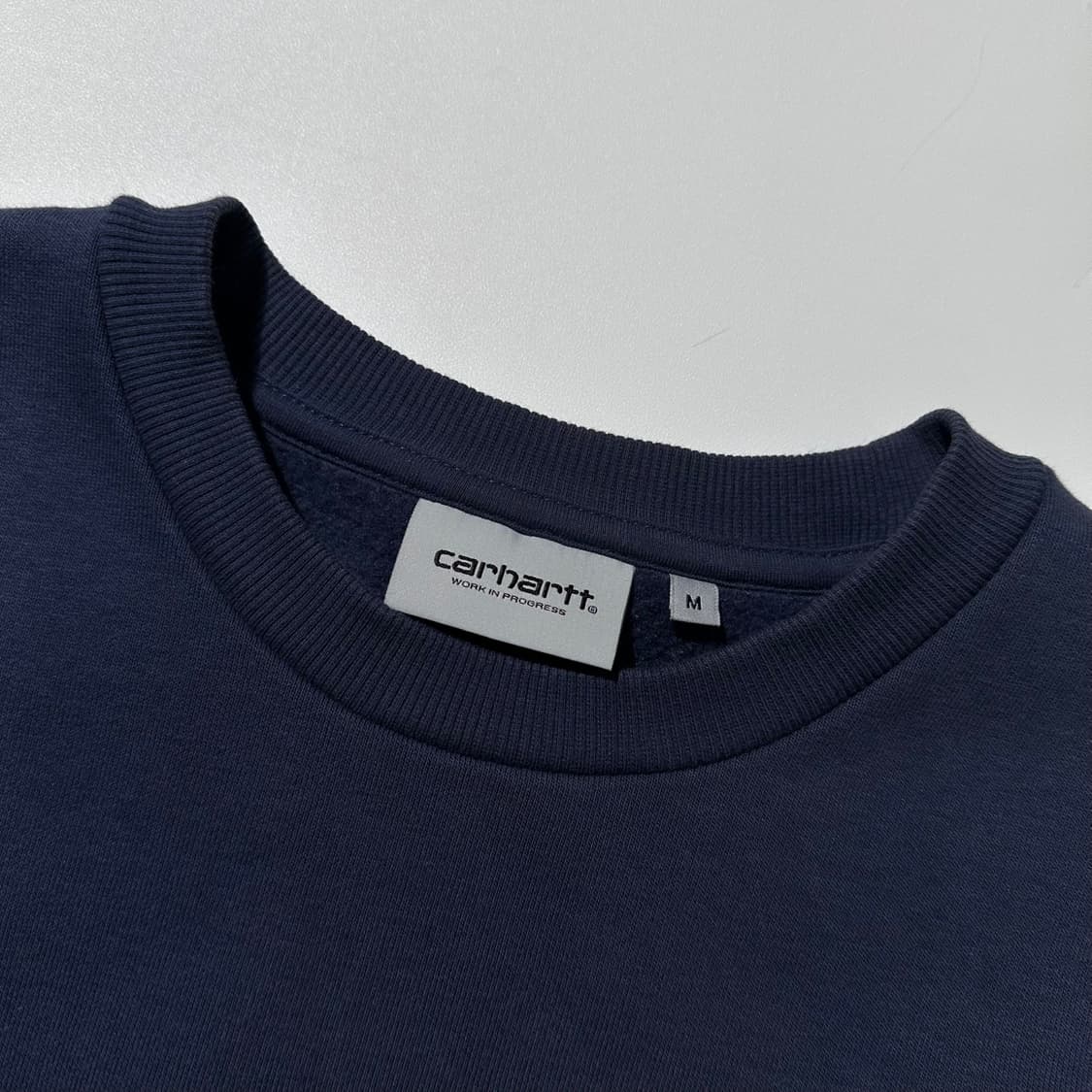 칼하트 WIP 인코그니토 맨투맨 상품이미지4