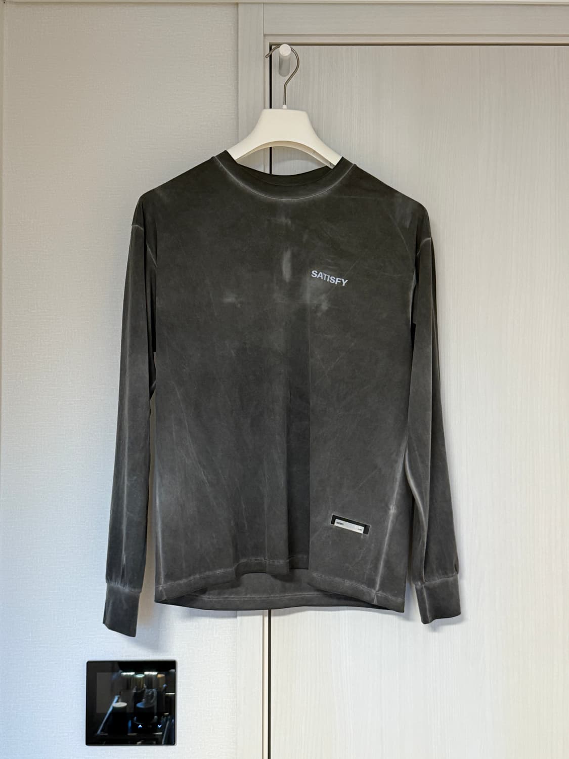 새티스파이러닝 오라라이트 롱슬리브 S 상품이미지1