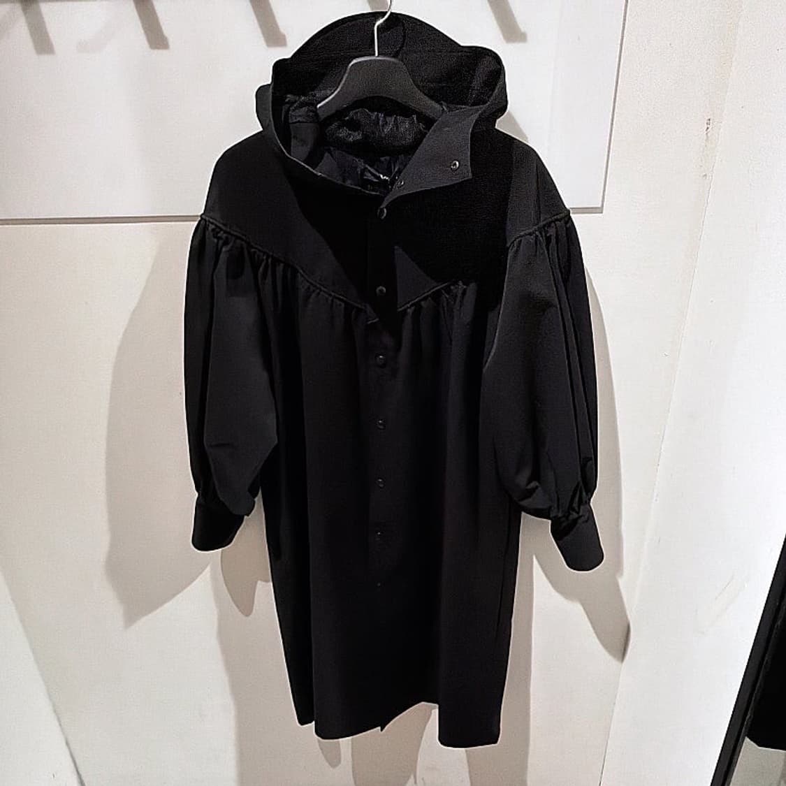 (정품/새상품) Y's 요지 야마모토 여성 블랙 벌룬 슬리브 버튼 코트  상품이미지1