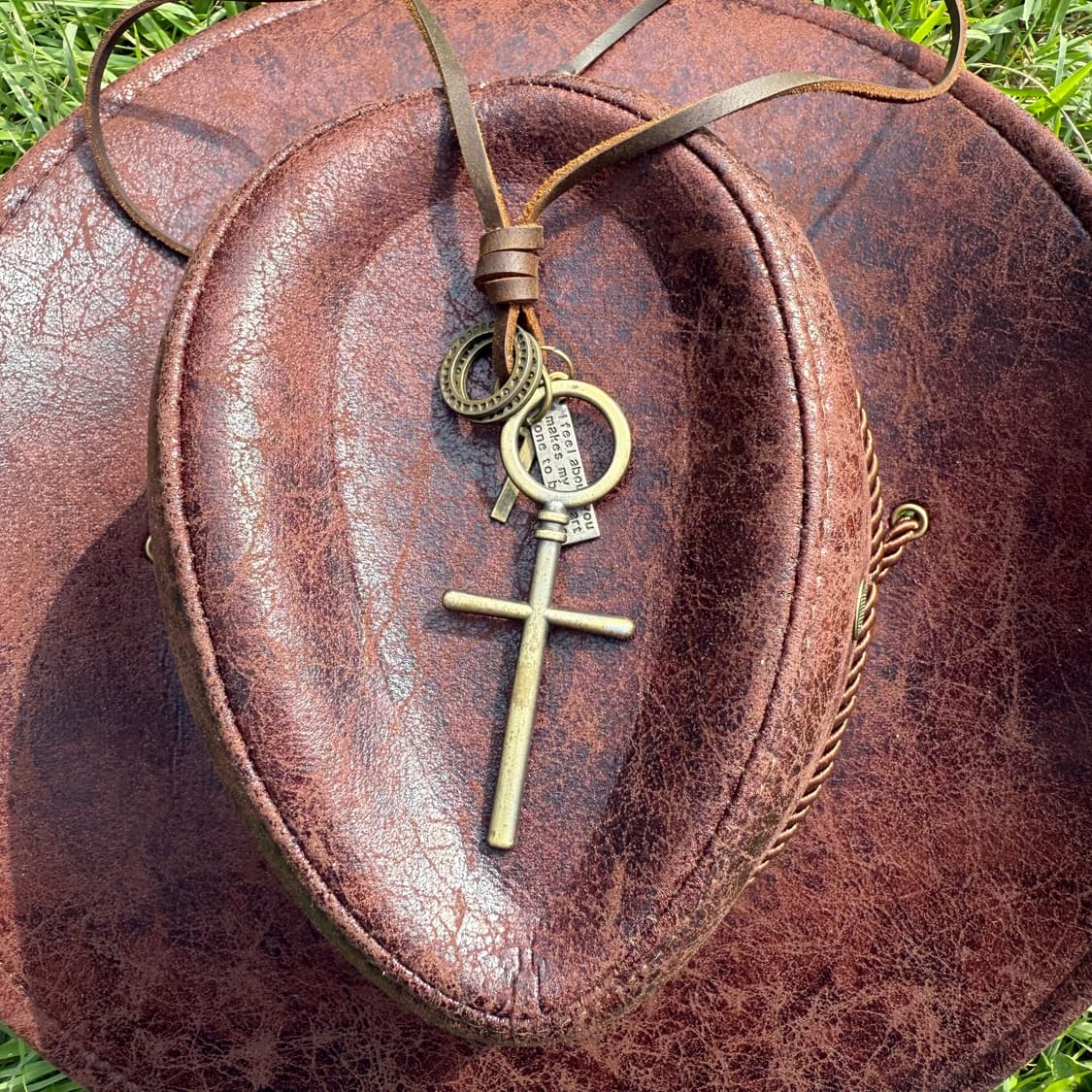 Antique Bronze Plated cross necklace 상품이미지2